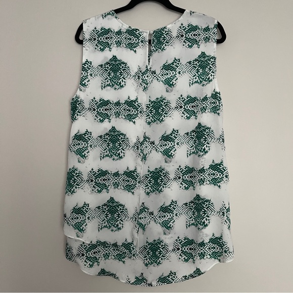 DKNYC Sleeveless and Cardigan Tunic Top Set Size L - Picture 8 of 14